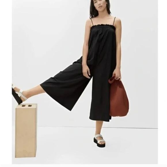 Everlane The Flowy Jumpsuit Black Wide Leg Sleeveless Spaghetti Strap SMALL - Picture 1 of 7